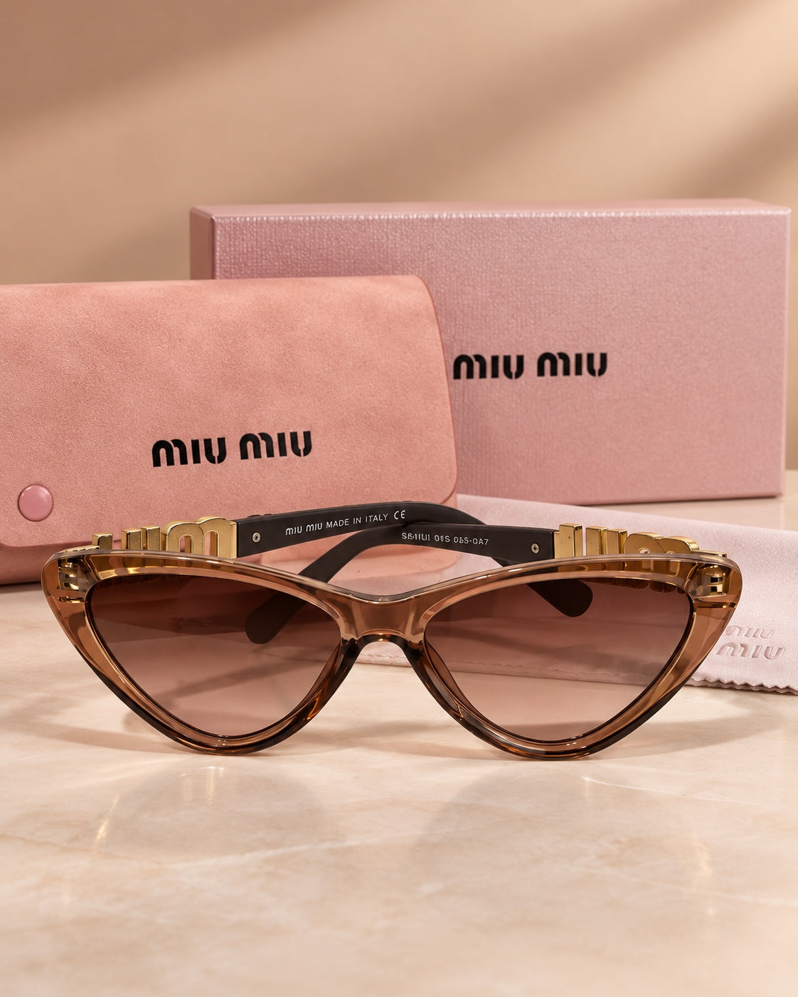The Mocha Cat-Eye Sunglasses front view