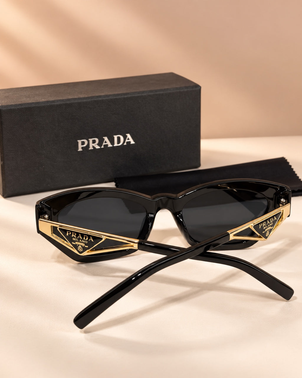 The Noir Edge Sunglasses detail view