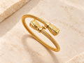 Twisted clasp gold-plated bracelet